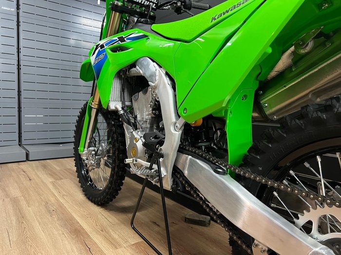 2026 Kawasaki 2026 Kawasaki KX252 MOTOCROSS Green