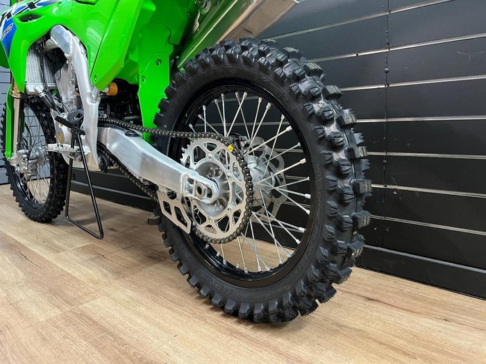 2026 Kawasaki 2026 Kawasaki KX252 MOTOCROSS Green