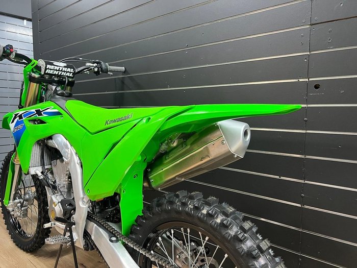 2026 Kawasaki 2026 Kawasaki KX252 MOTOCROSS Green