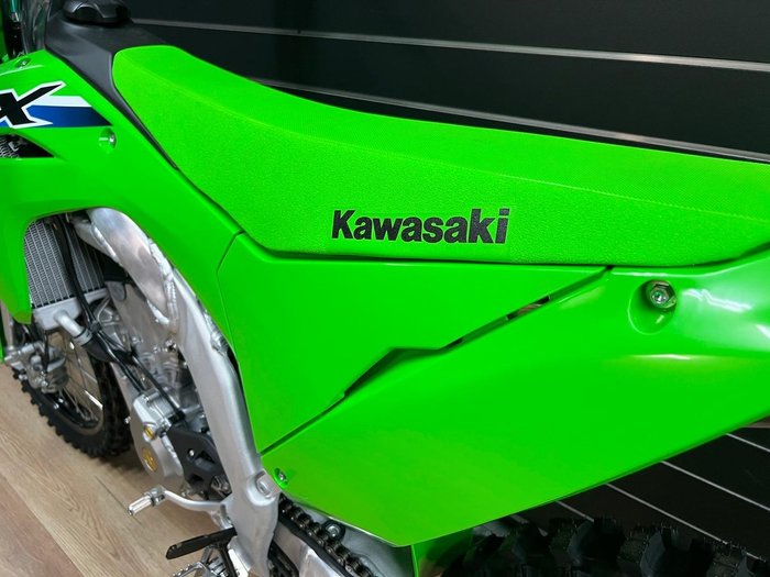 2026 Kawasaki 2026 Kawasaki KX252 MOTOCROSS Green