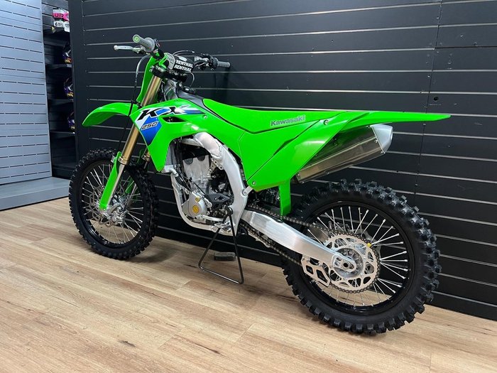 2026 Kawasaki 2026 Kawasaki KX252 MOTOCROSS Green