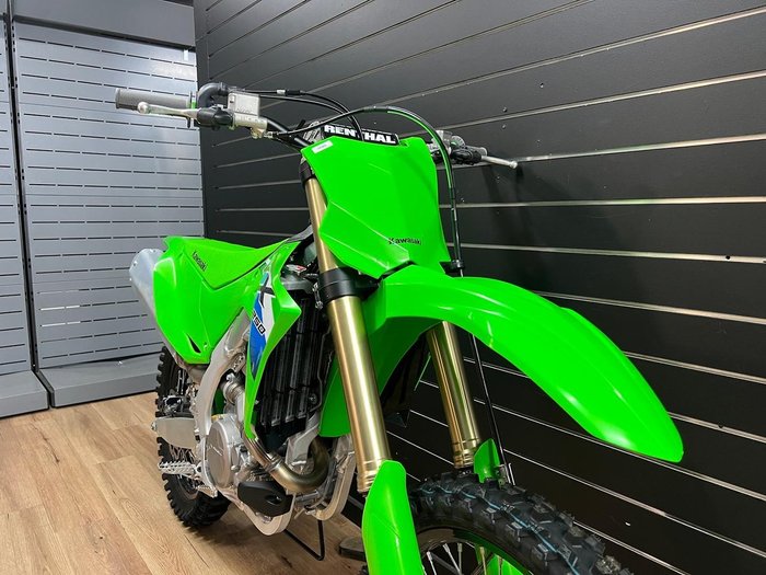 2026 Kawasaki 2026 Kawasaki KX252 MOTOCROSS Green