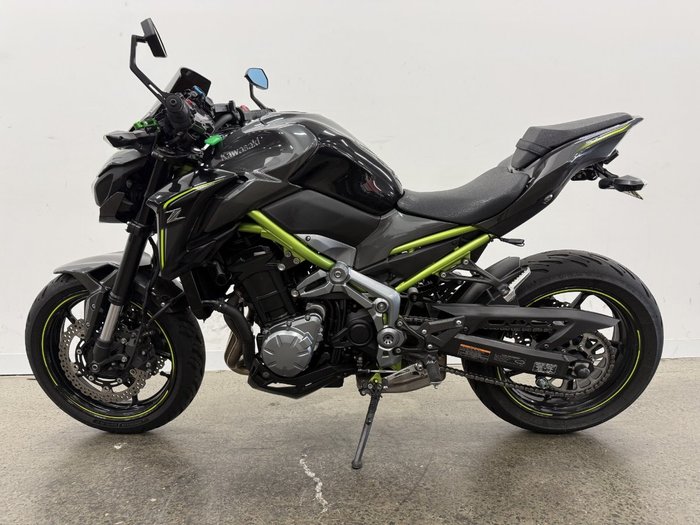 2018 Kawasaki 2018 Kawasaki 900CC Z900 SPORTS Grey