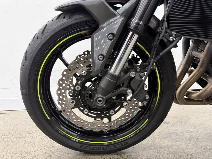 2018 Kawasaki 2018 Kawasaki 900CC Z900 SPORTS Grey