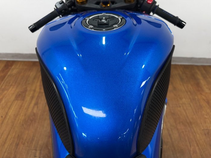 2018 Suzuki GSX-R1000R BLUE
