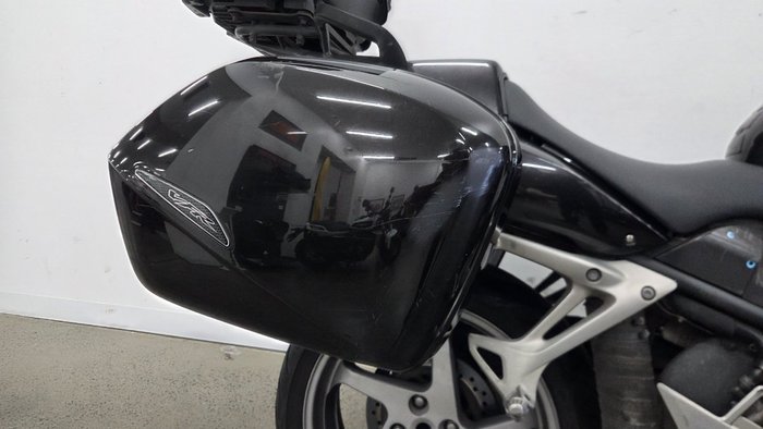 2005 Honda VFR800F (VFR800Fi) Black