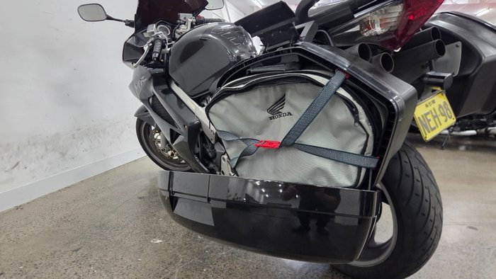2005 Honda VFR800F (VFR800Fi) Black
