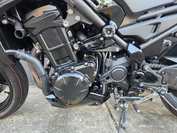2026 Kawasaki Z900 (ZR900STFNN) WHITE