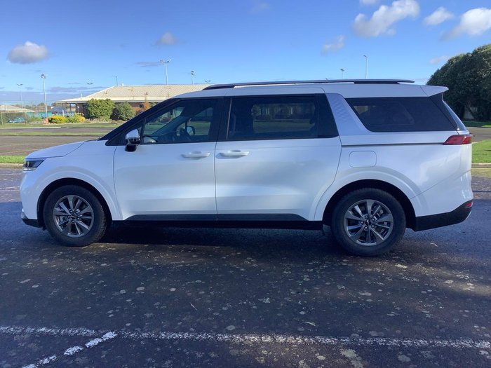 2023 Kia Carnival S