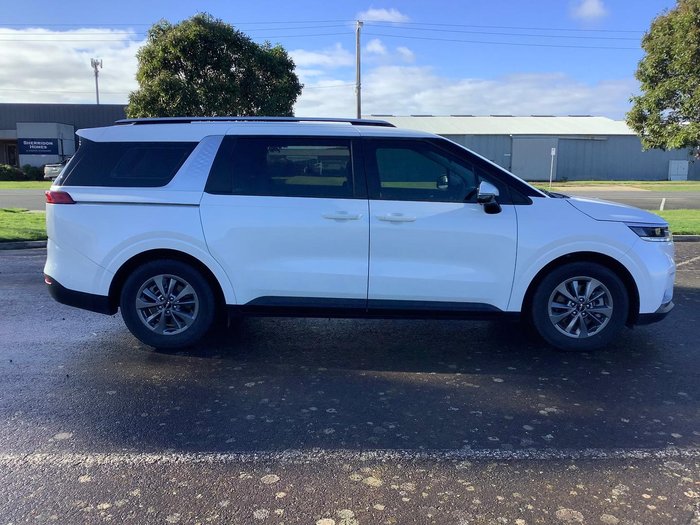 2023 Kia Carnival S