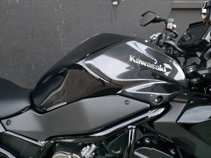 2026 Kawasaki Z H2 (ZR1000K) BLACK