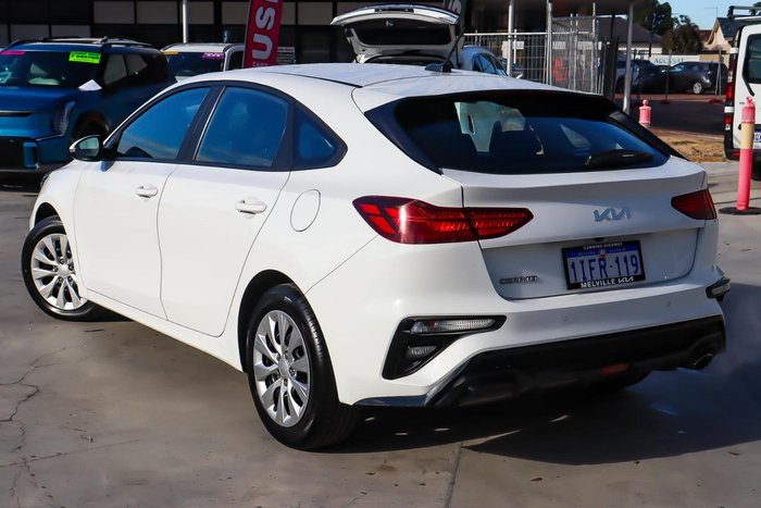 2024 Kia Cerato S