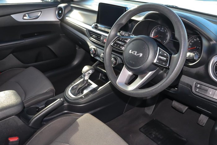 2024 Kia Cerato S