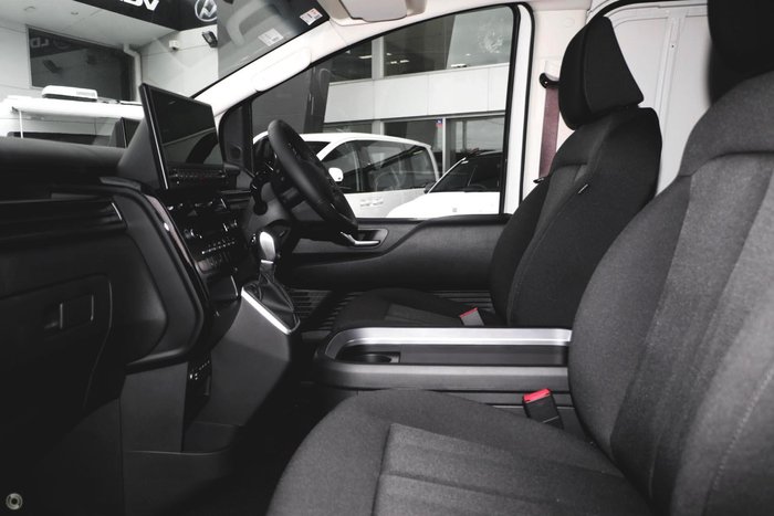 2026 Hyundai STARIA LOAD