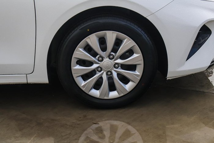 2024 Kia Cerato S