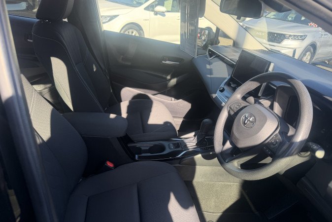 2024 TOYOTA COROLLA ASCENT SPORT HYBRID
