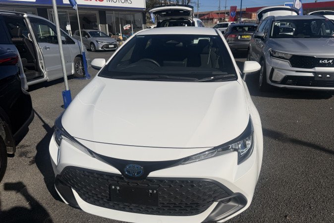 2024 TOYOTA COROLLA