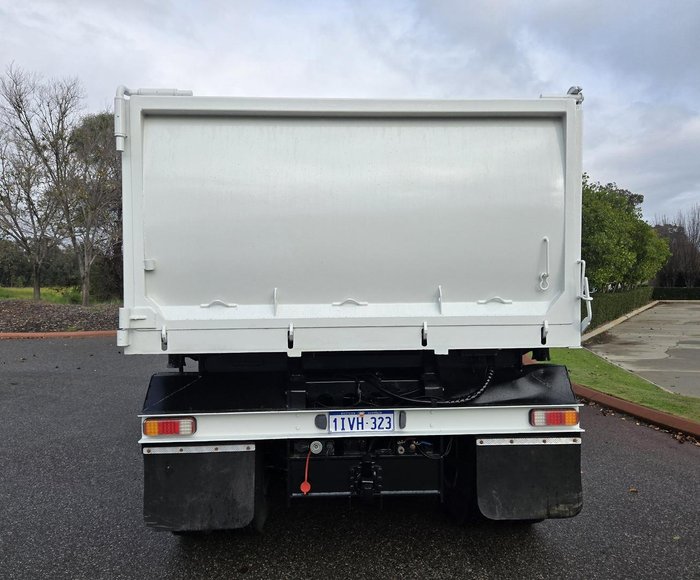 2013 Isuzu Giga