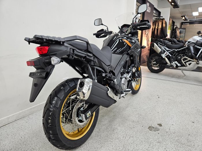 2026 Suzuki V-STROM 650XT (DL650XA) Black