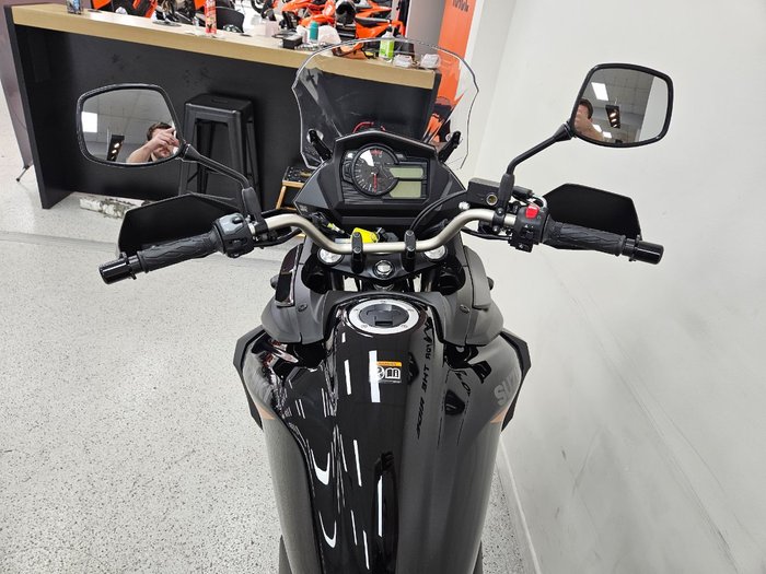 2026 Suzuki V-STROM 650XT (DL650XA) Black