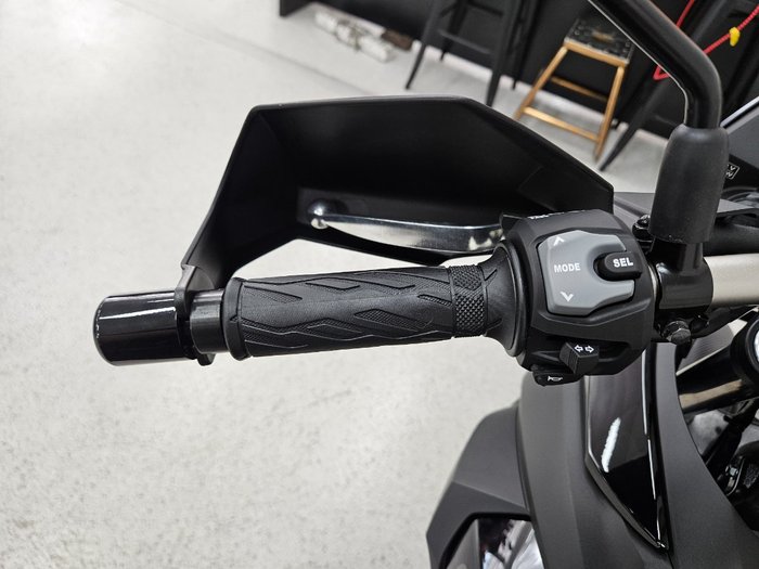 2026 Suzuki V-STROM 650XT (DL650XA) Black