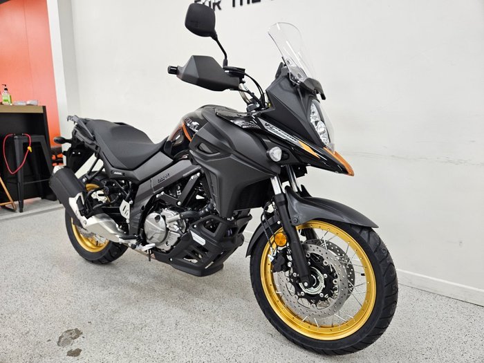 2026 Suzuki V-STROM 650XT (DL650XA) Black