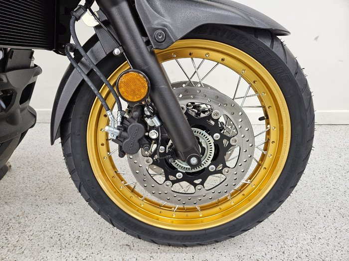 2026 Suzuki V-STROM 650XT (DL650XA) Black