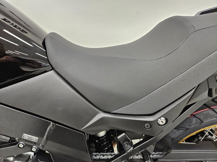 2026 Suzuki V-STROM 650XT (DL650XA) Black