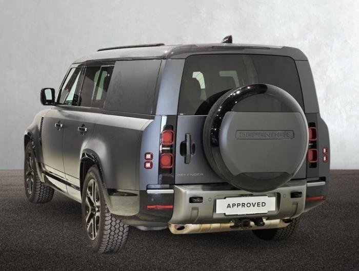 2025 Land Rover Defender