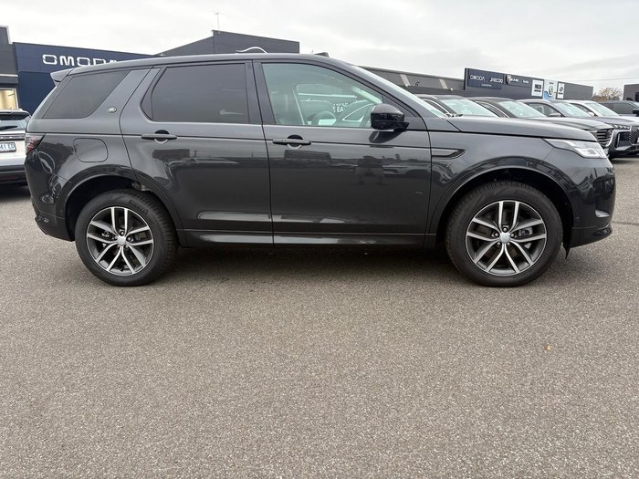 2025 Land Rover Discovery Sport P200 S