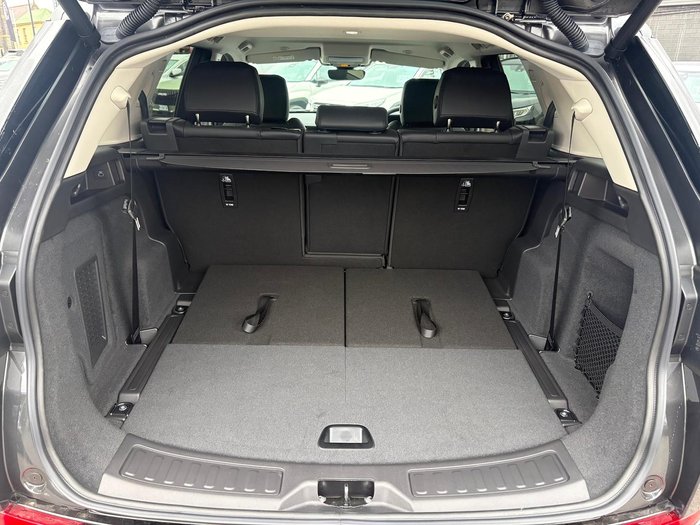 2025 Land Rover Discovery Sport P200 S