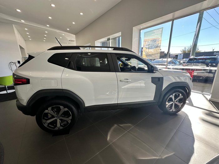 2025 Renault Duster Techno