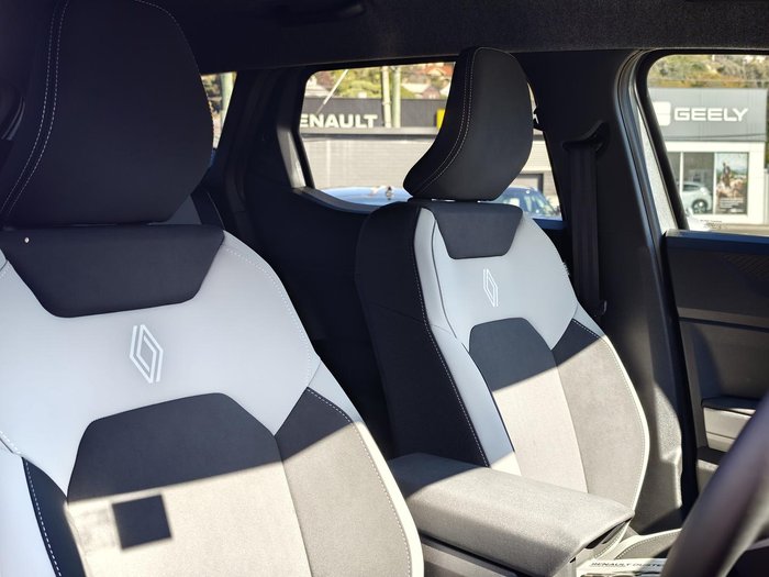 2025 Renault Duster Techno