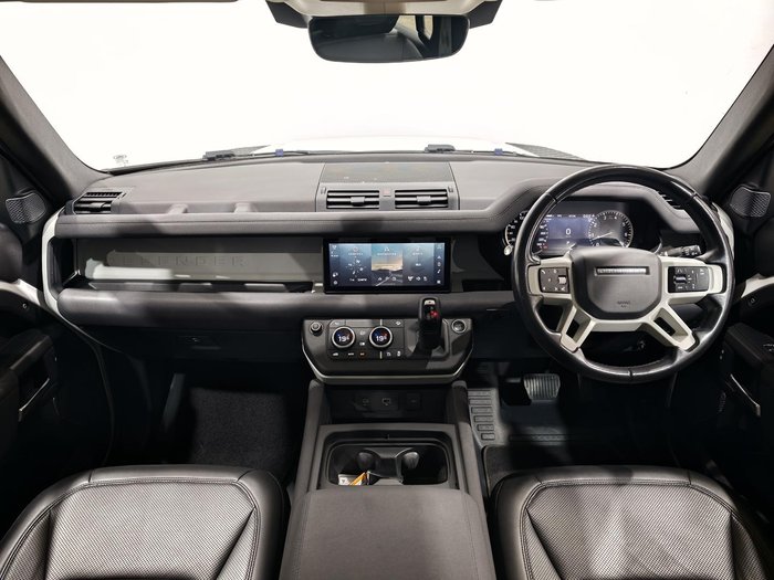 2022 Land Rover Defender 110 P400 S