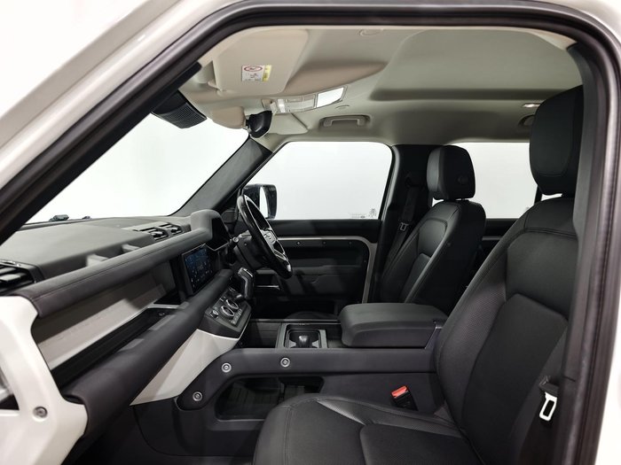 2022 Land Rover Defender