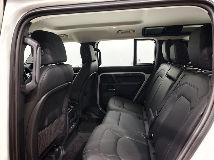 2022 Land Rover Defender