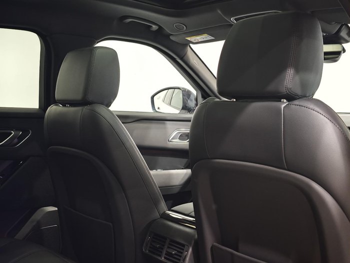 2024 Land Rover Range Rover Velar P250 Dynamic SE