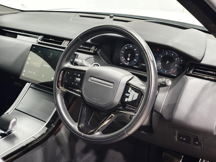 2024 Land Rover Range Rover Velar P250 Dynamic SE