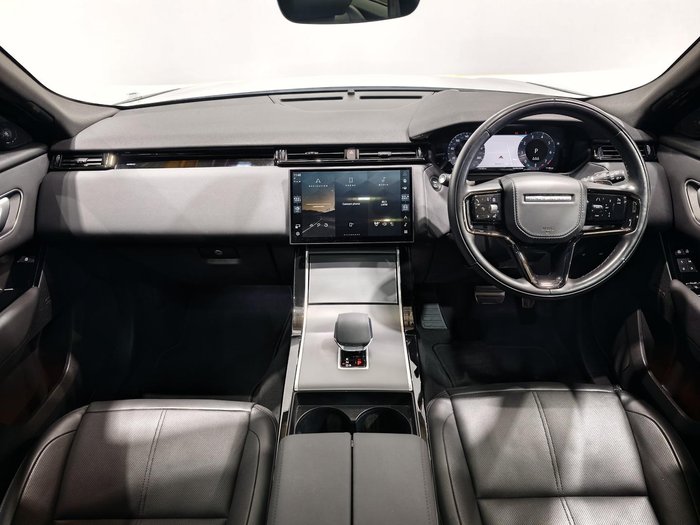 2024 Land Rover Range Rover Velar P250 Dynamic SE