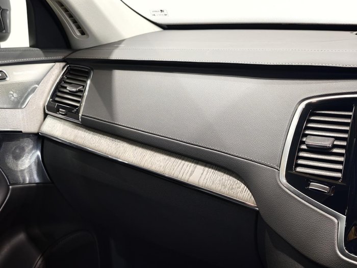 2024 Volvo XC90 Ultra B6 Bright