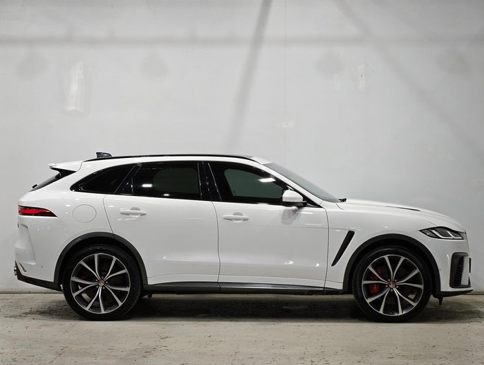 2021 Jaguar F-PACE SVR