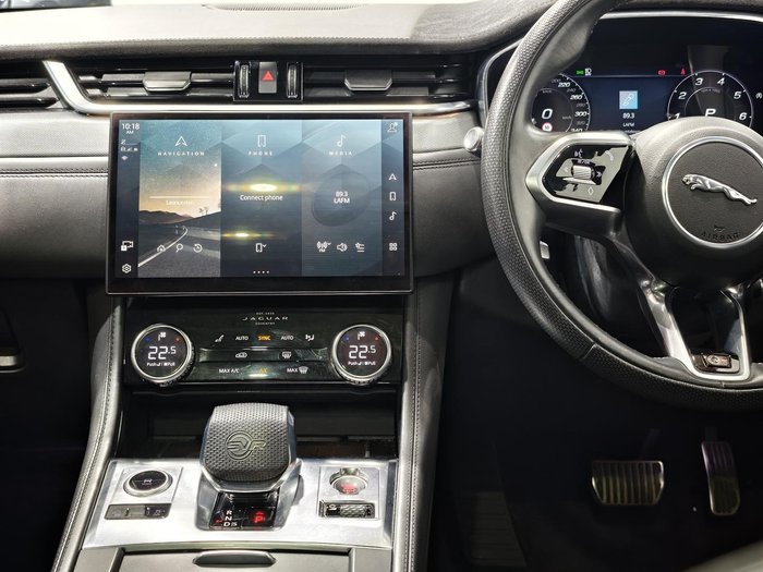2021 Jaguar F-PACE SVR