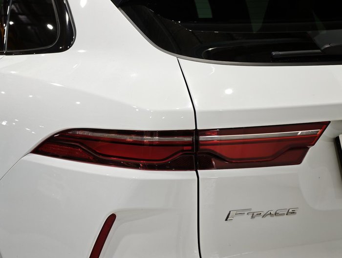 2021 Jaguar F-PACE SVR