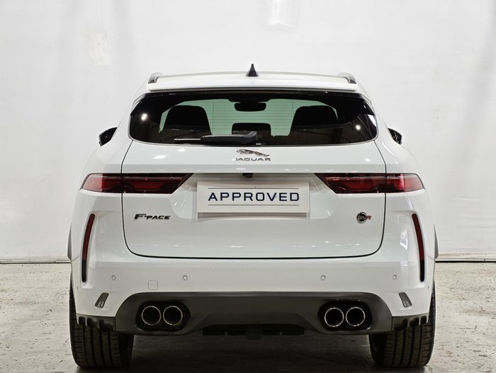 2021 Jaguar F-PACE SVR