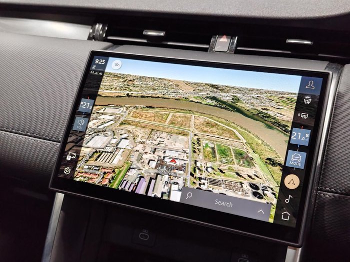 2025 Land Rover Discovery Sport P250 Dynamic SE
