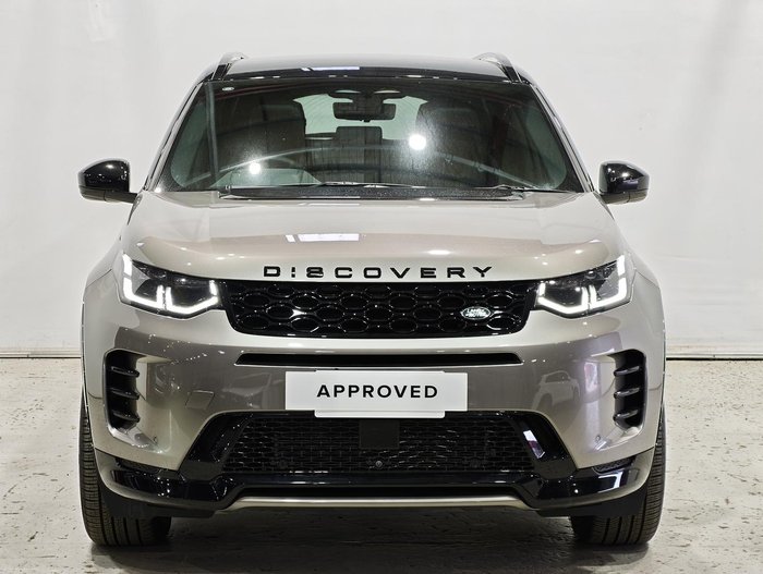 2024 Land Rover Discovery Sport P300e Dynamic SE