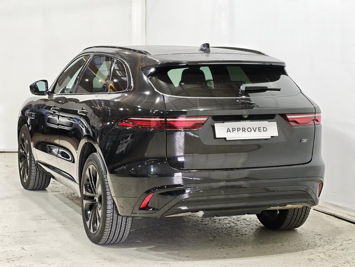 2025 Jaguar F-PACE PHEV P400e R-Dynamic SE 90th Anniversary Edition