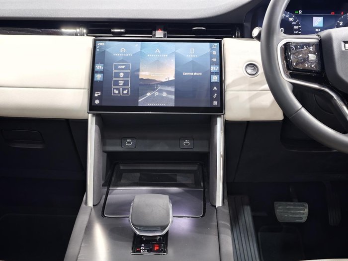 2024 Land Rover Discovery Sport P200 S