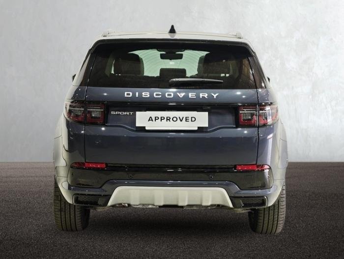 2024 Land Rover Discovery Sport P200 S