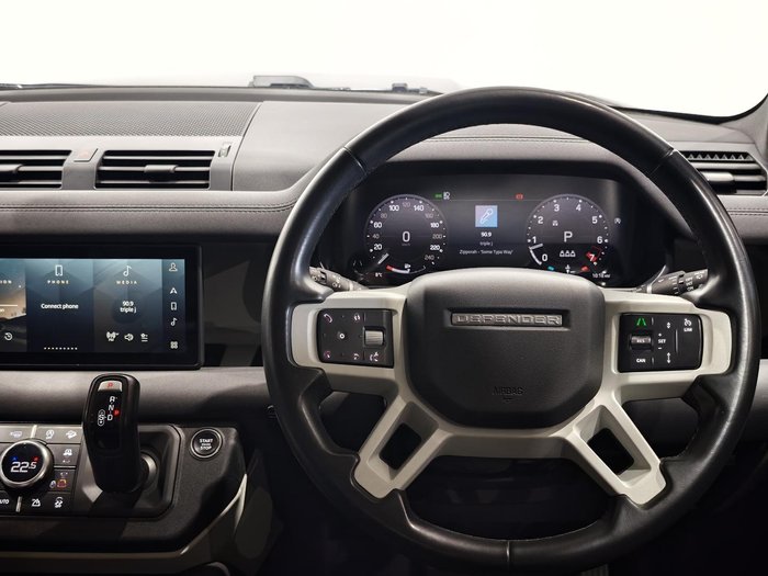 2023 Land Rover Defender 90 P300 S
